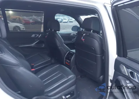 2021 BMW Alpina Xb7 z USA, uszkodzony, nr VIN 5UXCX6C14M9F87208